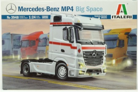 Macheta caimon Mercedes-Benz MP4 Big Space, 1:24 Italeri