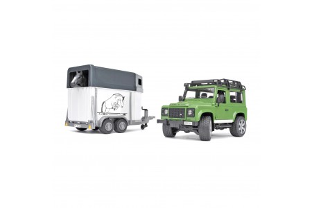 Land Rover Defender Station cu remorca de cai, BRUDER 02592