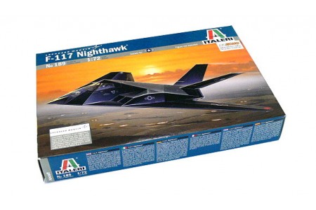 1/72 Macheta F-117 Nighthawk, No. 189 Italeri