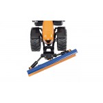 Tractor New Holland cu kit de zapada, scara 1/50 Siku